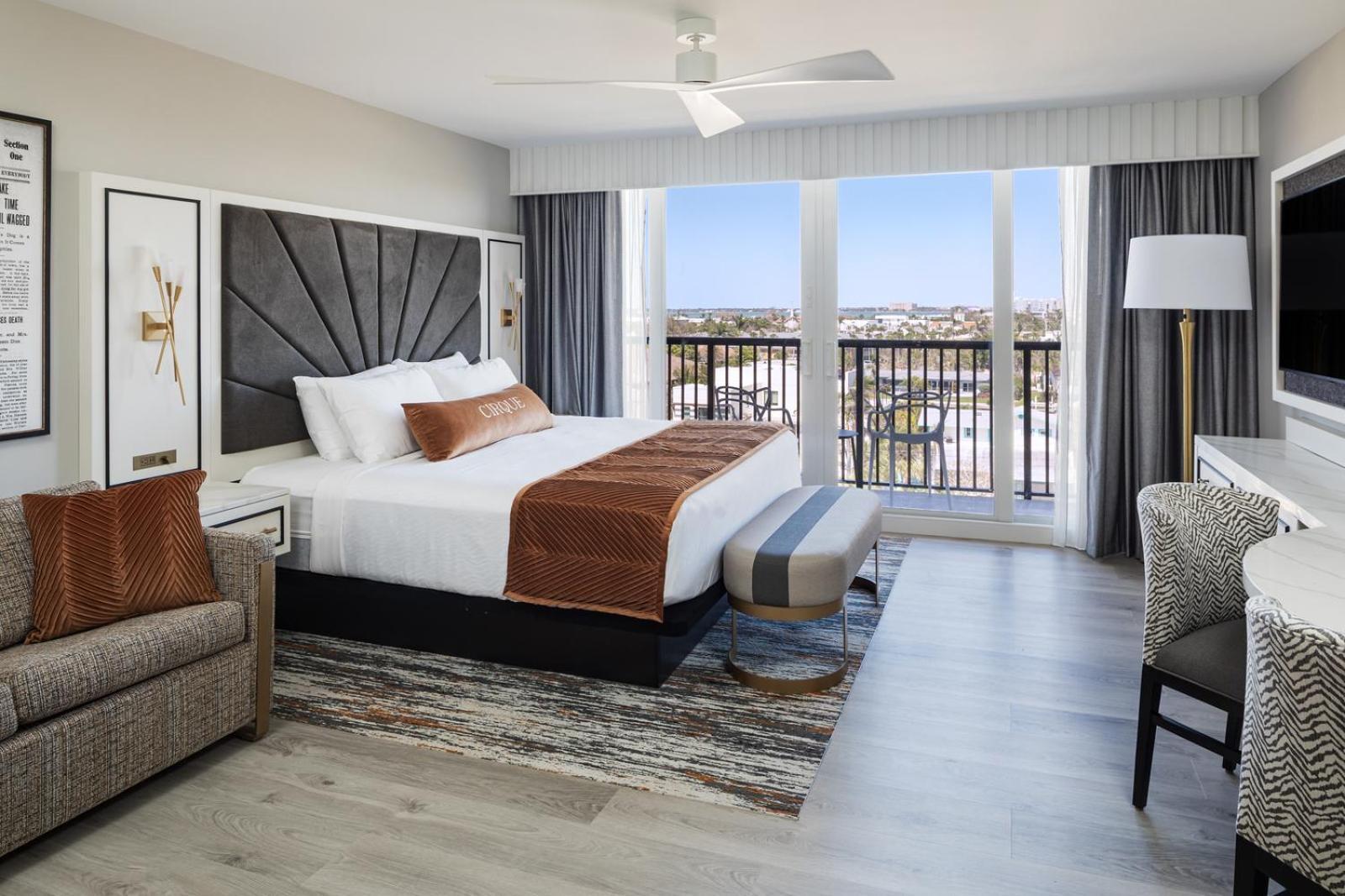 Resort Cirque St Armands Beachside 3*