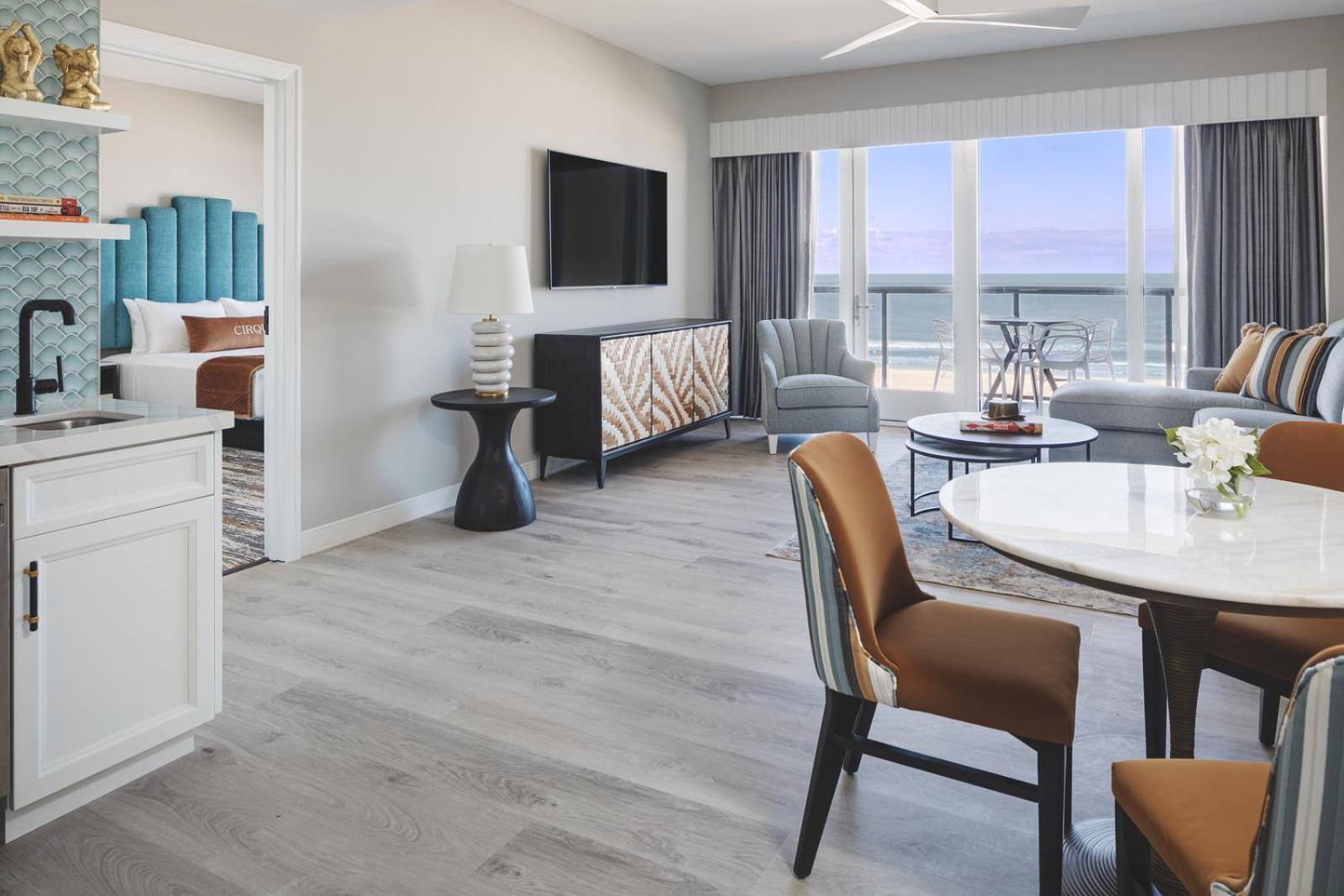Resort Cirque St Armands Beachside Sarasota